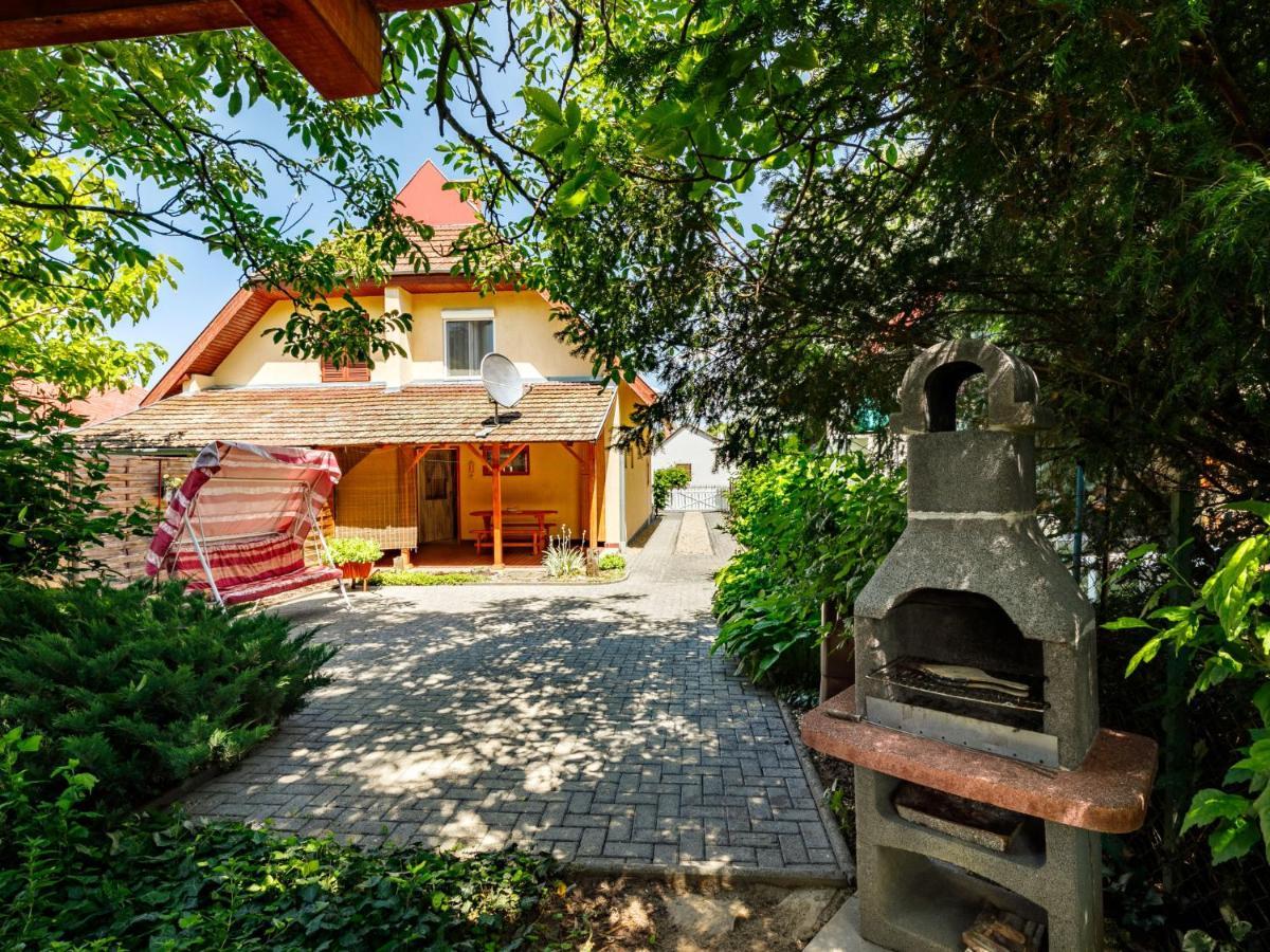 Holiday Home Jazmin By Interhome Balatonszarszo Exterior photo