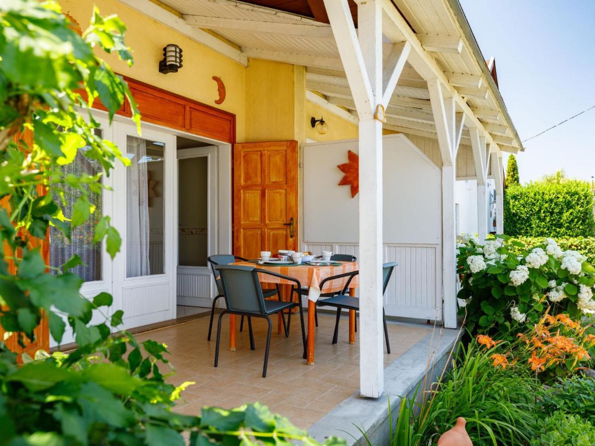 Holiday Home Jazmin By Interhome Balatonszarszo Exterior photo